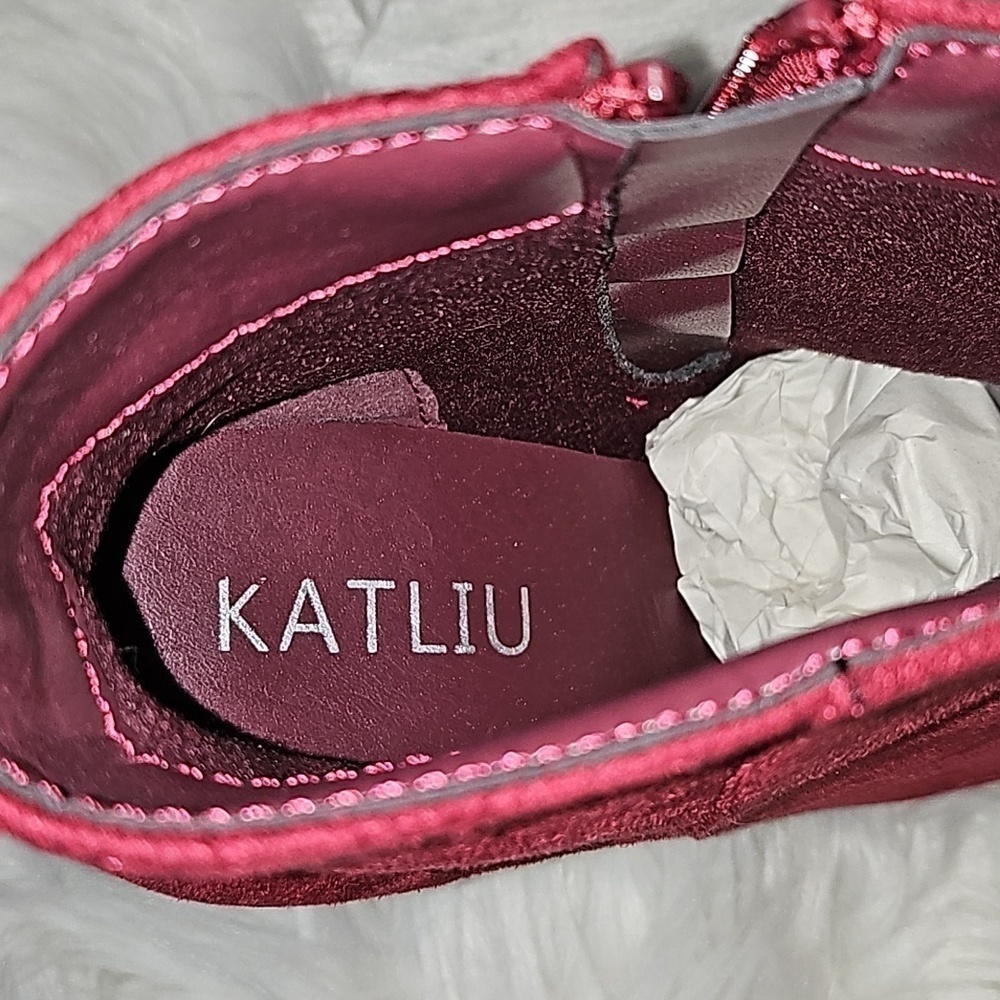 Katliu Red Faux Suede Heeled Boots NIB - Picture 13 of 14
